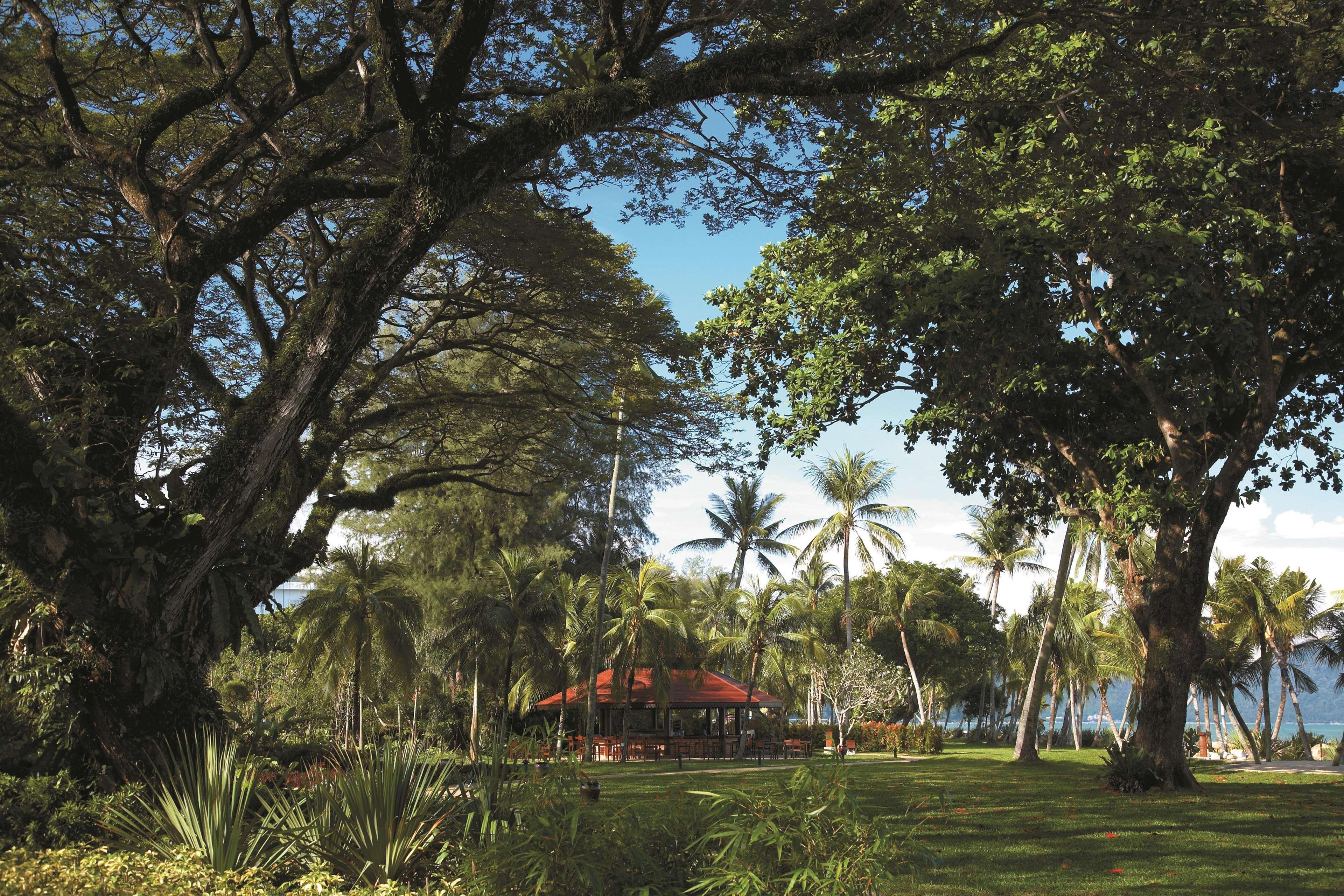 Shangri-La Rasa Sayang, Penang Batu Ferringhi Exterior foto The park
